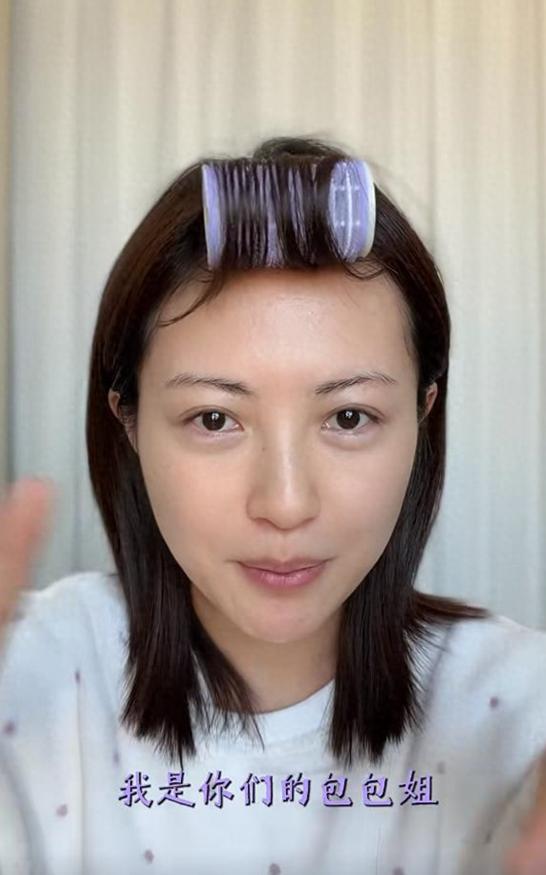 38岁包文婧晒二胎儿子！小手有肉小脚胖得像包子，产后瘦36斤好美