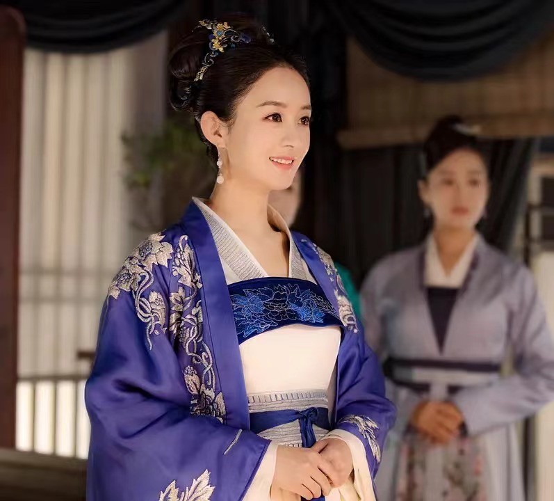 新华社力推,杨洋又一部古装剧来袭,侠味拉满,女主是你们的女神