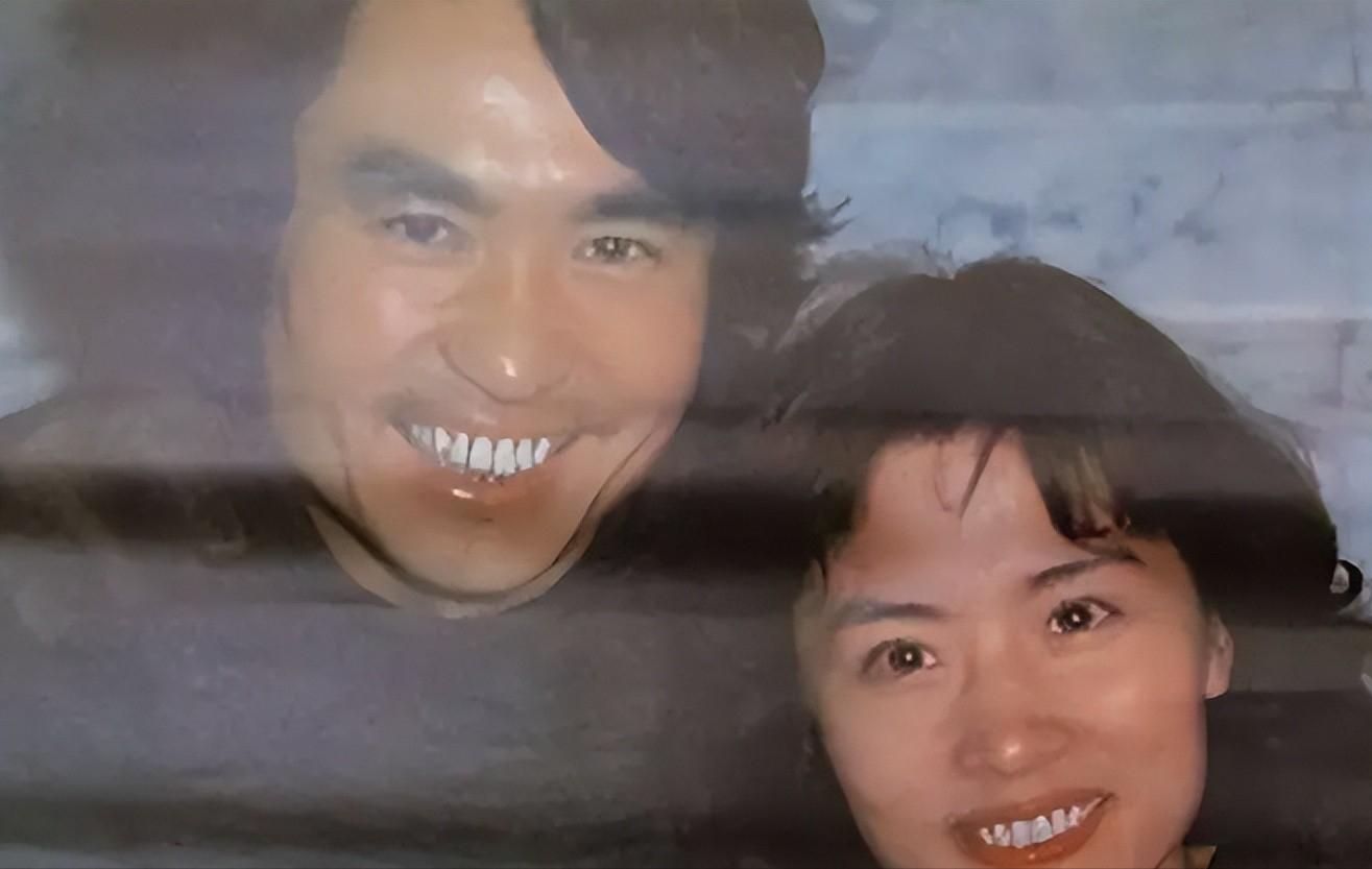 她一嫁演员祝延平,二嫁杜淳老爸杜志国,现在老了与儿子相依为命