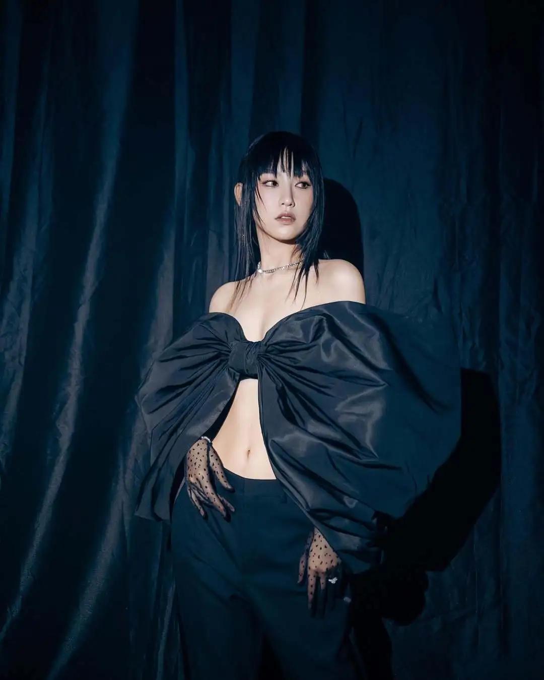 20岁前TVB小花惊爆眼睛受伤贴纱布，惨变‘独眼龙’惹粉丝担忧