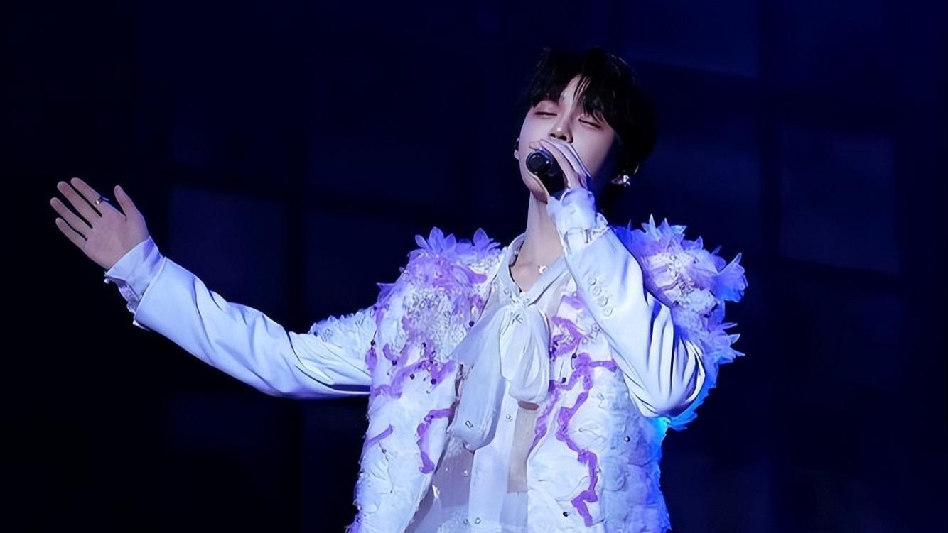 好一个拼好饭演唱会，把汪苏泷等人内容抄过来当自己的，还几乎全闭麦演唱