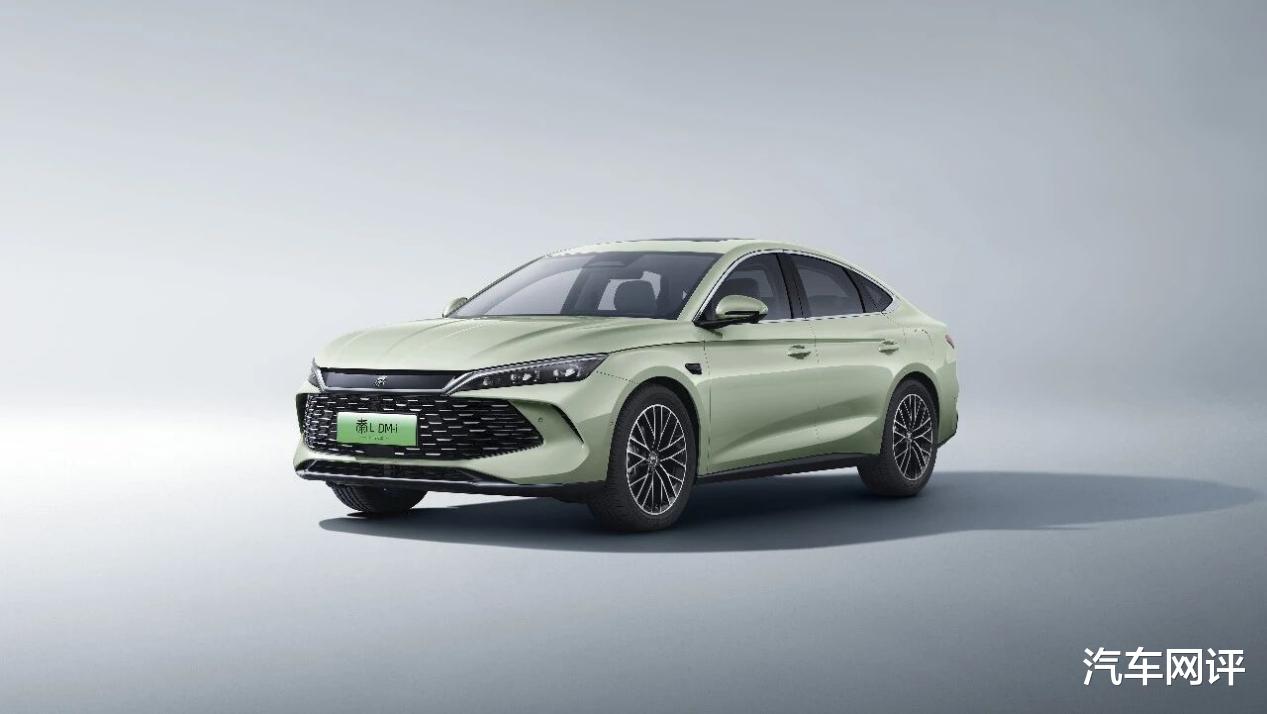 比亚迪海外狂卖100万辆,2026还要霸榜?