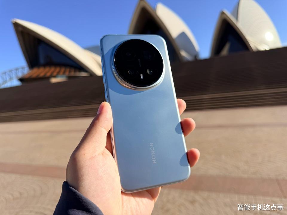 榮耀Magic8系列突然官宣：性能、影像均已清晰，10月15日發布