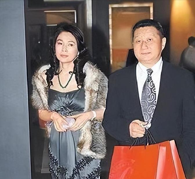 孙道存的生活到底有多放荡