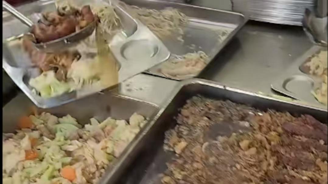 弃影从商！港男星自家工厂被批伙食差，亲自拍片澄清却被指没胃口