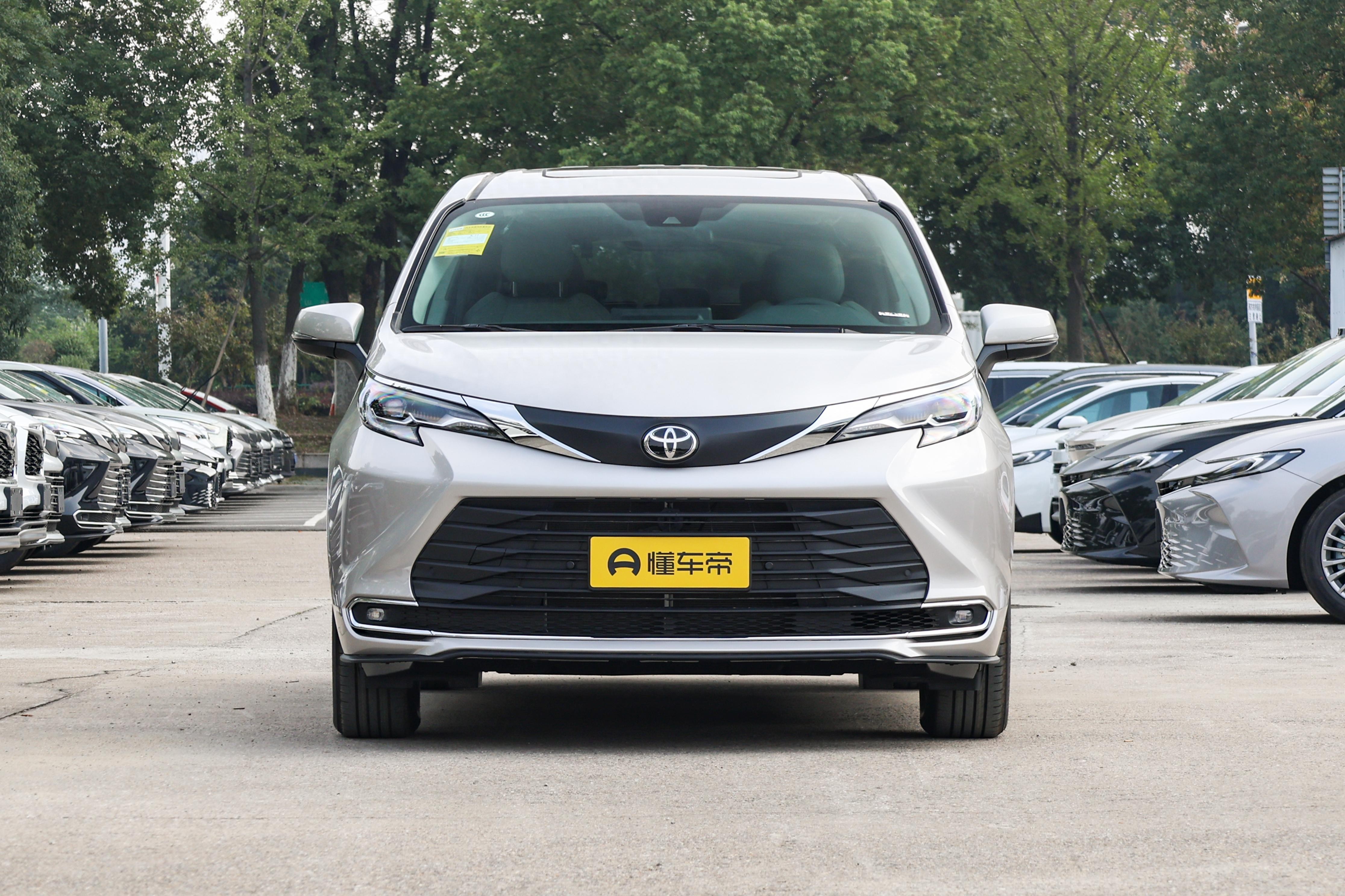 2024款丰田赛那选购指南:10款车型怎么挑?奶爸选车不踩坑
