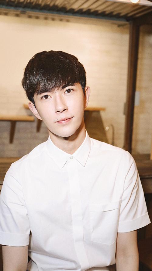 宋伊人卷入风波,被扒是于朦胧邻居常和极光光聚会,平台发声