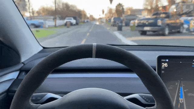 馬斯克「世界模擬器」首曝，1天蒸餾人類500年駕駛經驗，擎天柱同腦進化