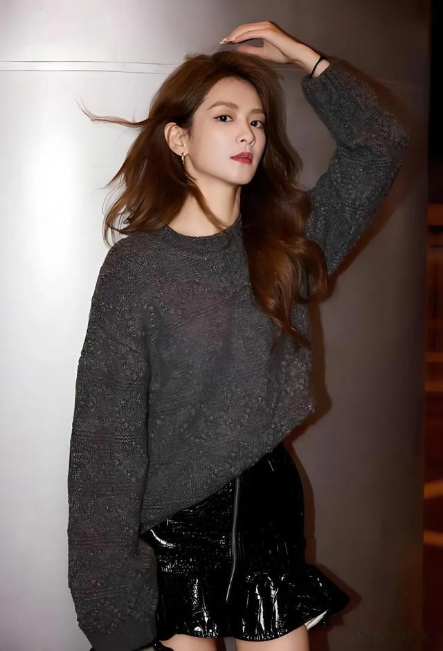 大大方方的女星写真——陈昊宇