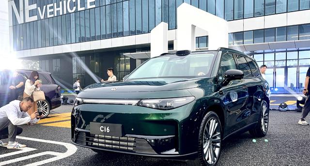 “不会吹牛”的零跑汽车，算是把田忌赛马玩明白了