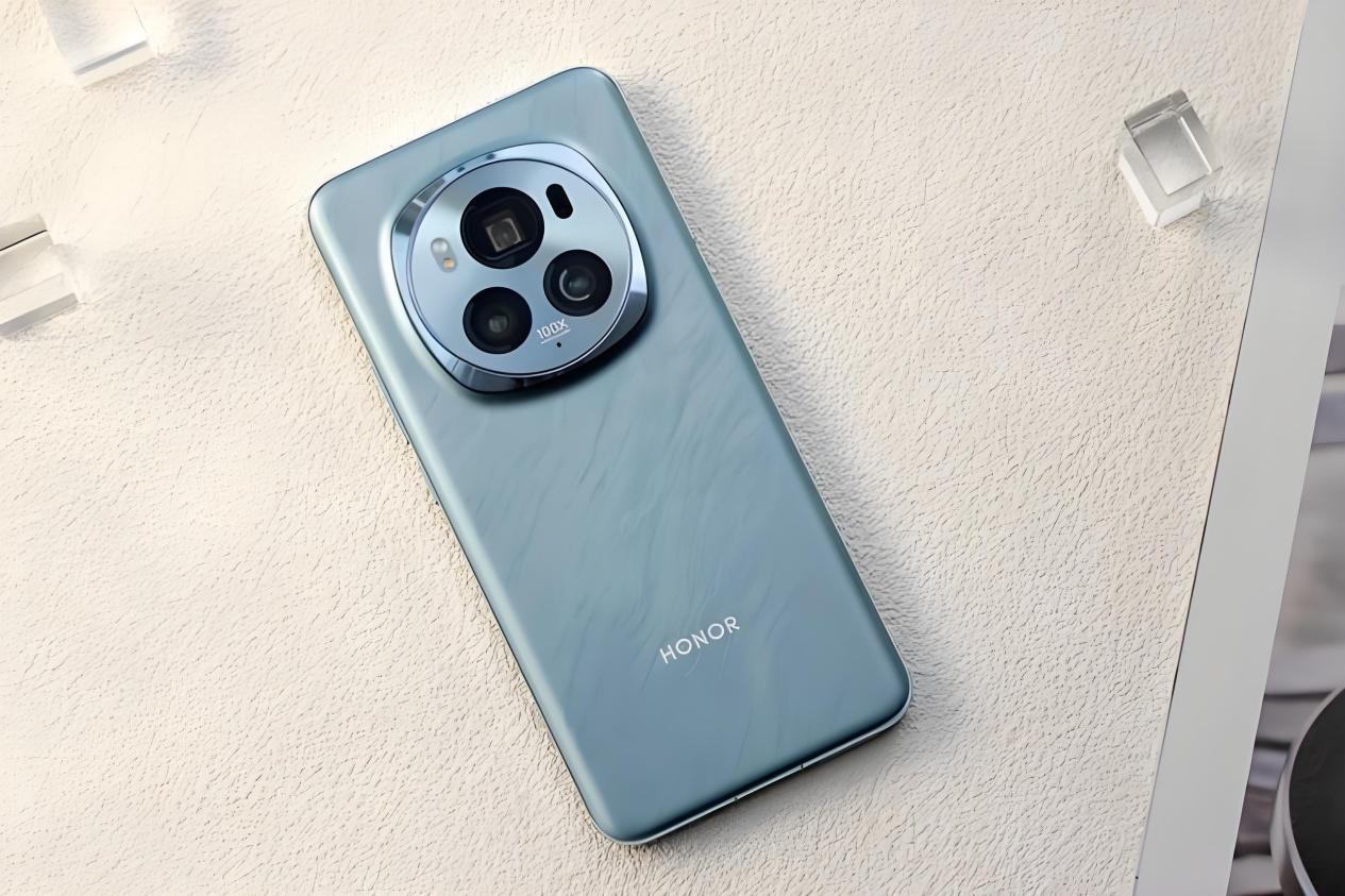 从4999元跌至3549元,荣耀性能翻倍,降价1450元背后有何玄机?