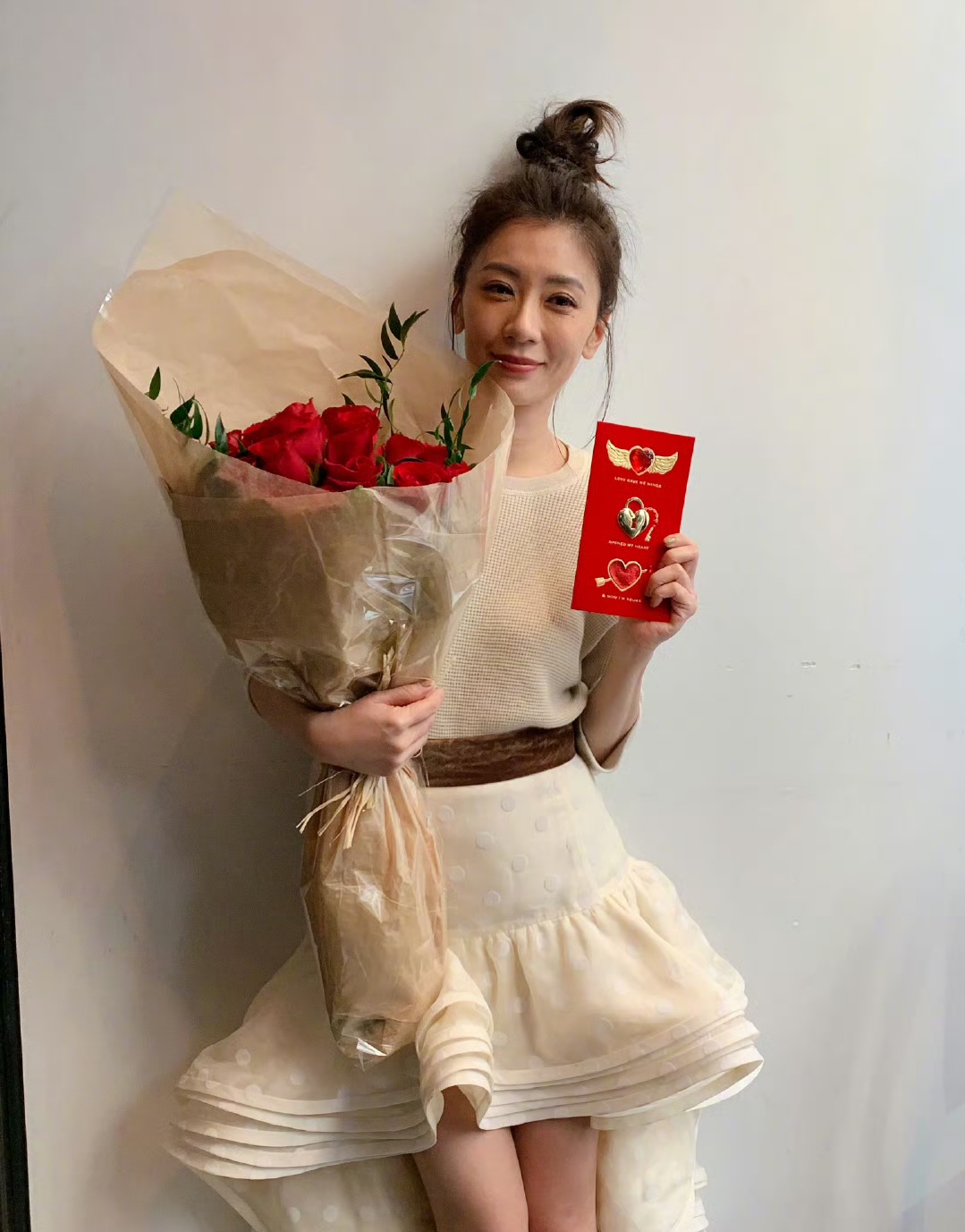 贾静雯:离开前夫后,再婚嫁弟弟朋友,生了3个女儿