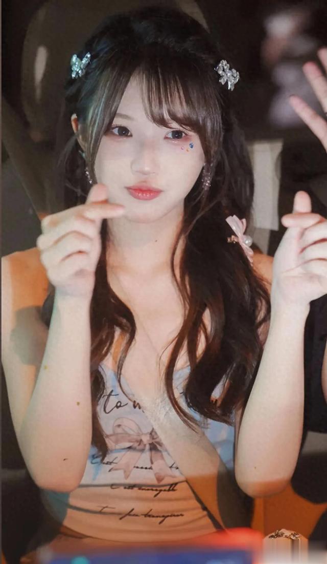 SNH48最“闪闪发光”的少女来了,20岁的谢珊珊这次能成功出圈吗