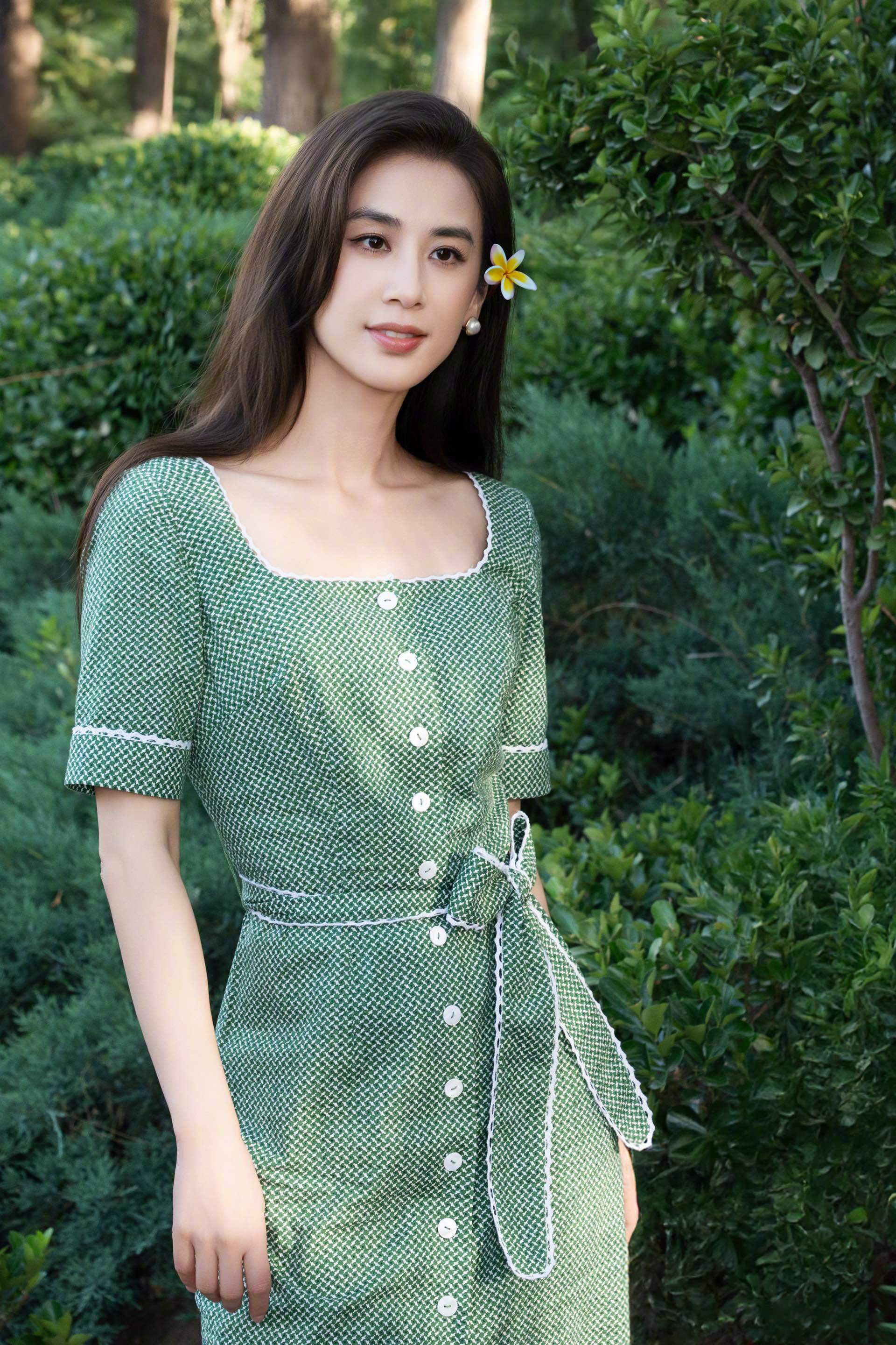 女明星，黄圣依，又美又温柔