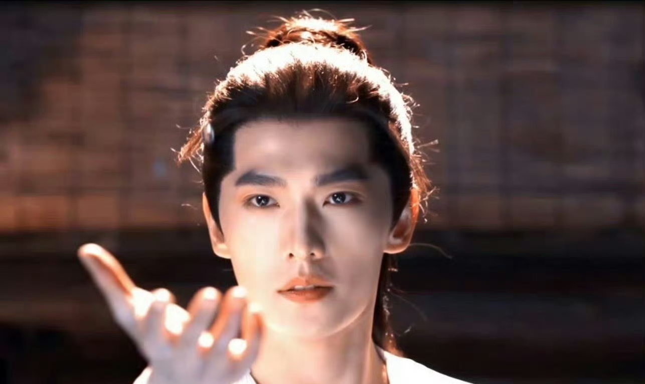 2025 大男主剧榜单出炉:肖战输王鹤棣,杨洋跌倒数第二?