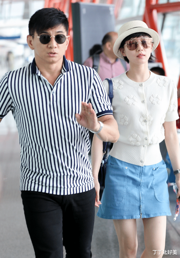 吴奇隆微微发福,小16岁的刘诗诗打扮像个小姑娘,被宠着真幸福