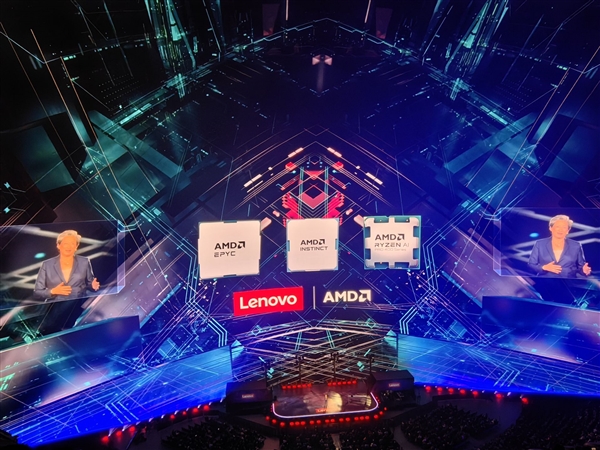 史詩(shī)級(jí)同框！NVIDIA、Intel、AMD、高通四巨頭CEO齊聚聯(lián)想發(fā)布會(huì)
