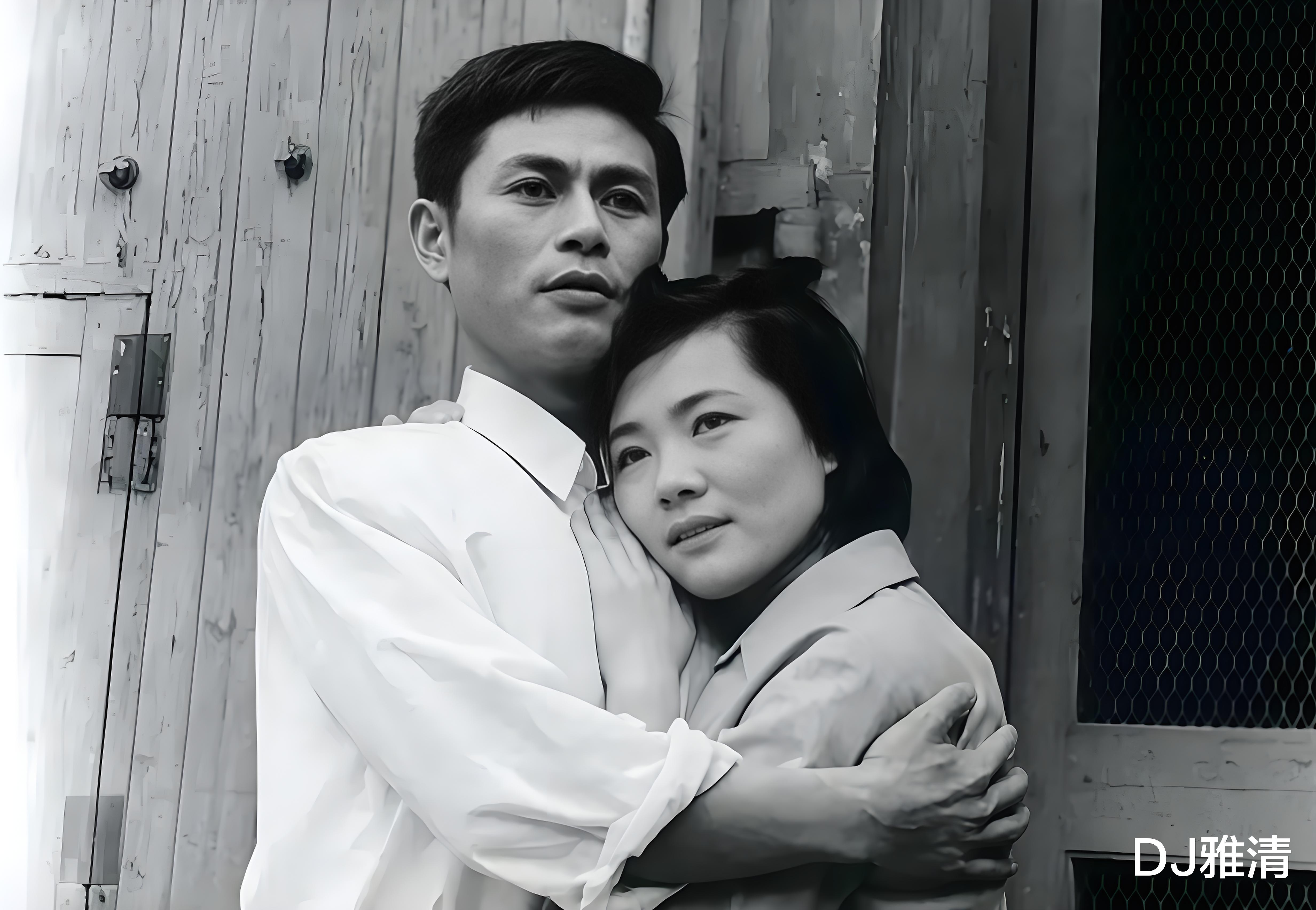 美丽的钢铁厂女工，成为电影演员后，专演坏女人，却戏好人不红，如今82岁