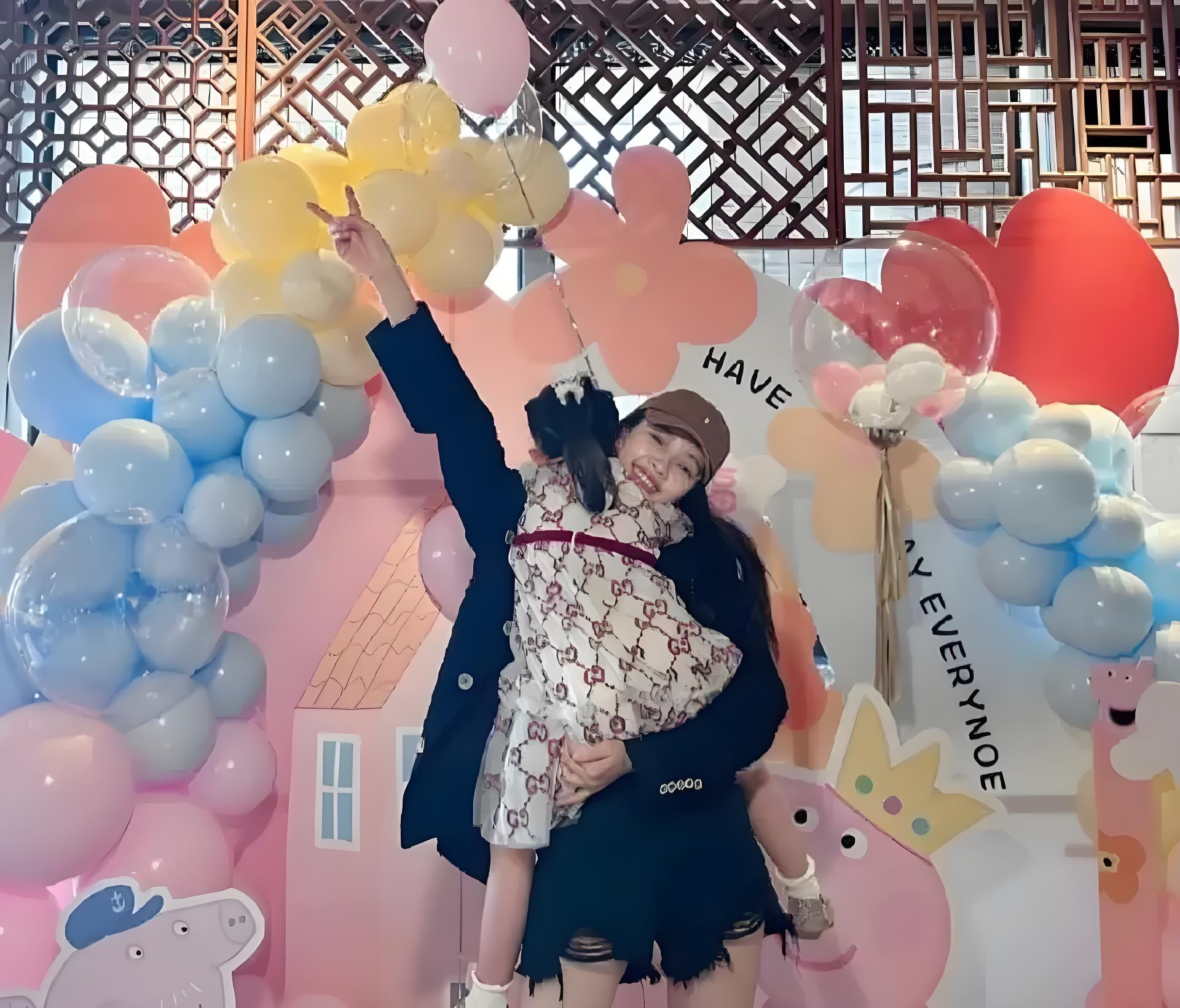 董子健自爆8岁女儿喊他 猪或小董 埋怨他和孙怡离婚 事业也全面告停