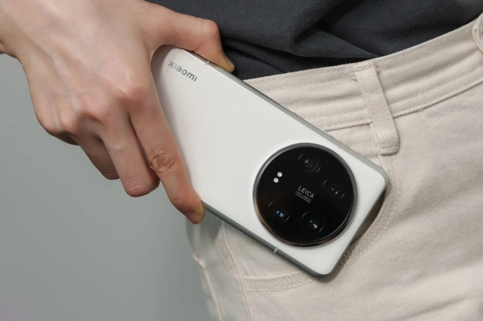 小米開啟“清倉模式”，16GB+1TB跌價2700元，國補后還變相降價