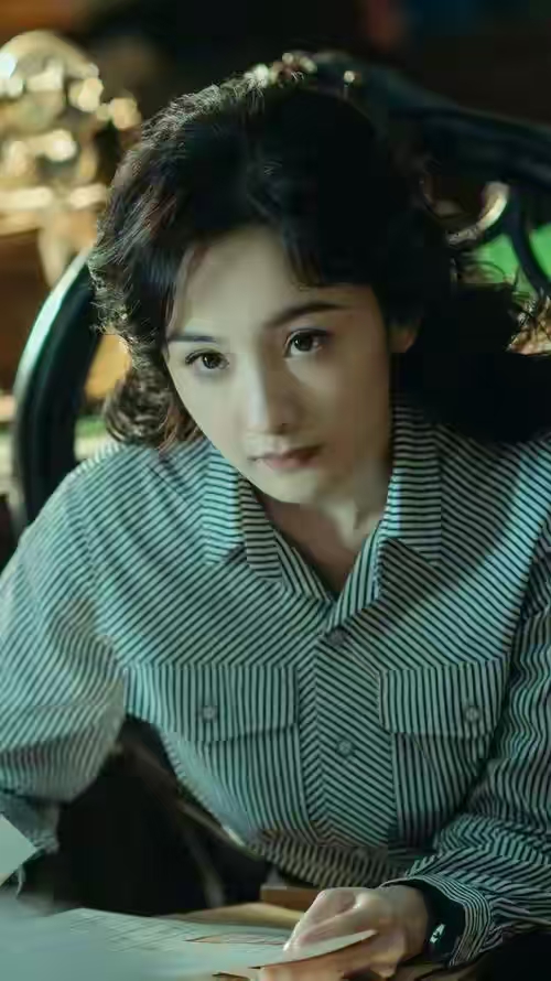 风水轮流转,曾经被嘲的杨幂和众星捧月的赵丽颖,如今口碑对了调