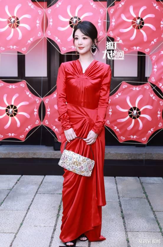 上海这一天：孙俪又嫩了，杨紫美出新高度，宋祖儿穿的是个啥啊？