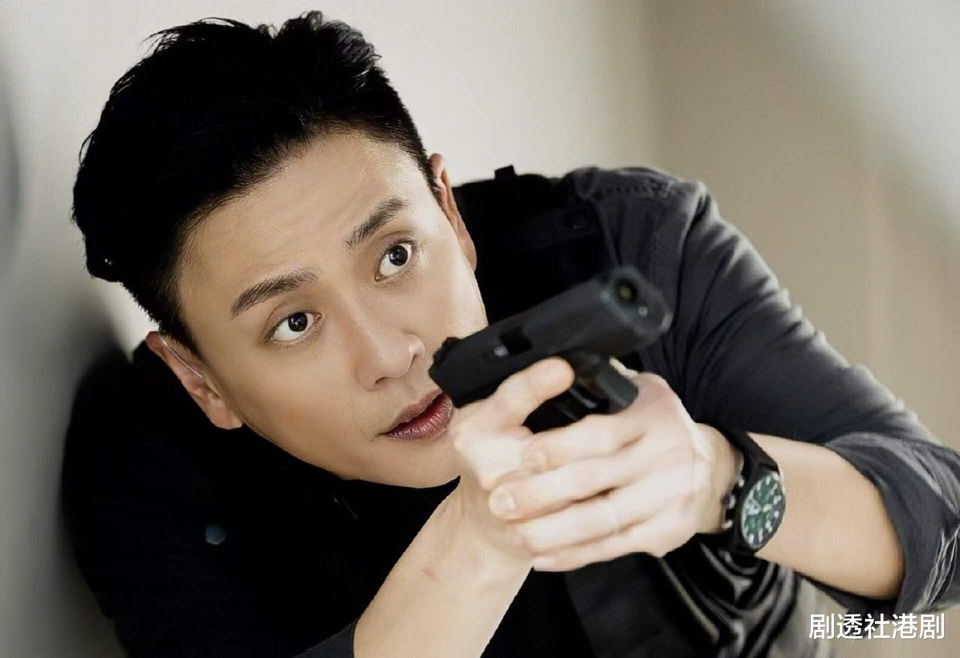 最新重磅港剧来袭!王炸主演阵容,平均年龄50岁遭调侃太老