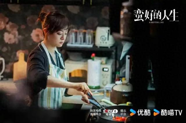 孙俪不拍戏能靠啥谋生？馄饨铺+书法展，全能型人生太爽了吧？