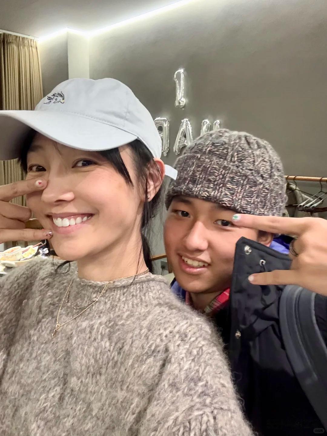 白百何自曝儿子不喊自己妈!18岁元宝鼻头大皮肤黑,但比亲爸帅气