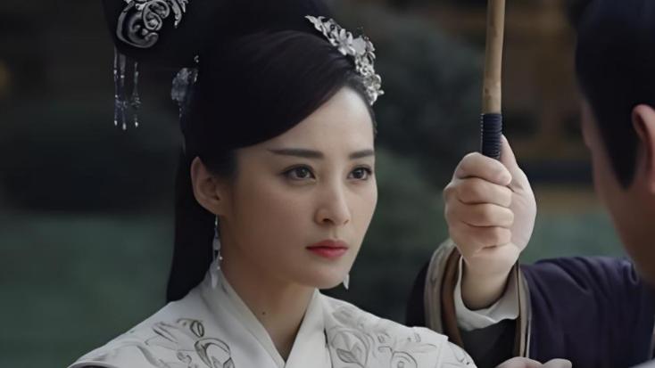 仅播四集，热度飙升，一口气追完后我想说：能和《知否》媲美了