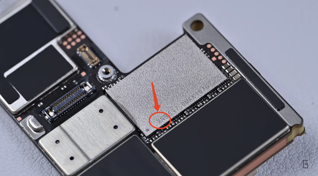 苹果限制改装者升级NAND闪存,这波操作直接把我看傻眼