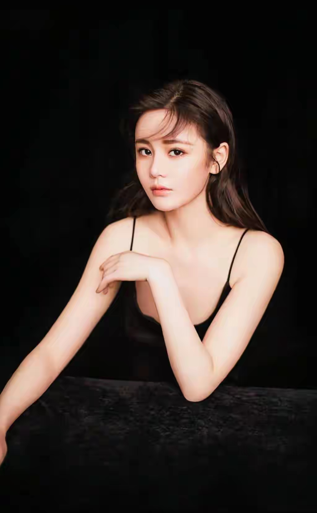 晶女郎邱意浓：以韧为翼，解锁多元魅力！