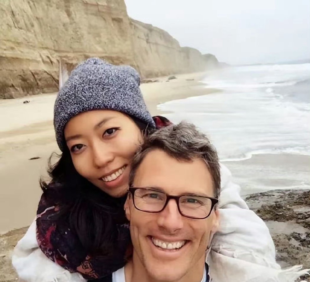 两耳不闻窗外事,一切只当耳旁风,复出被封的曲婉婷,该何去何从