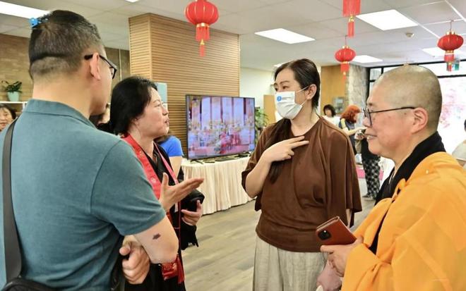 当年艳压香江的 “聂小倩”，如今在加拿大寺庙擦烛台？