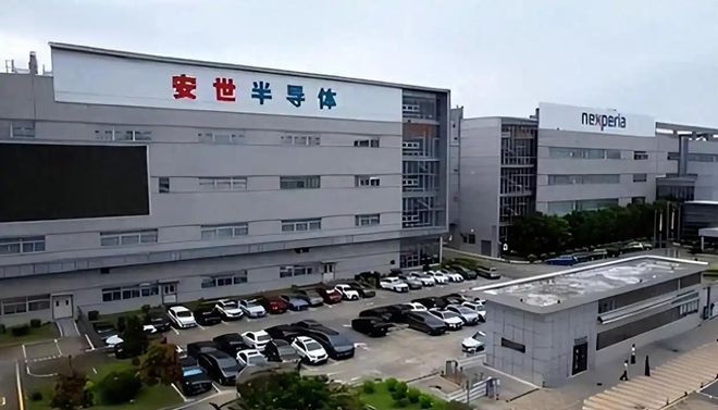 芯片永久轉(zhuǎn)移到中國(guó)！法國(guó)媒體一針見血：中國(guó)給歐洲工業(yè)上了一課