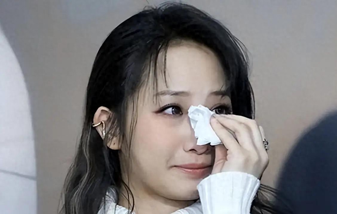 竟然早就过世，她亲自筹办墓衣葬礼，3200万遗产全数给姐姐