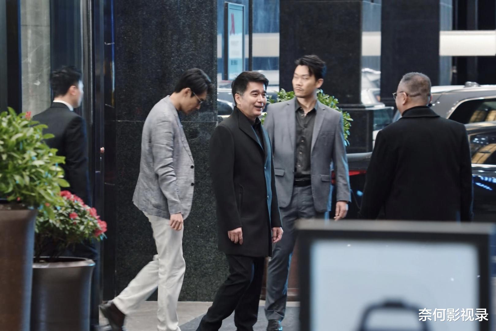 《大河之水》看懂坤叔死亡的真相是什么，才发现，肖育伟中计了