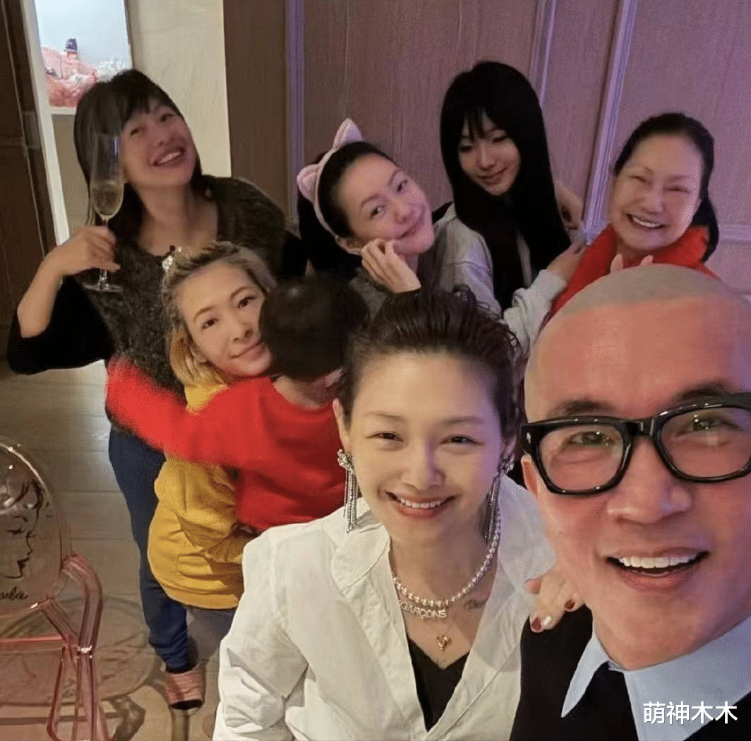 S家遭痛批！大S下葬不通知子女网友直呼离谱，台媒和S家罕见沉默