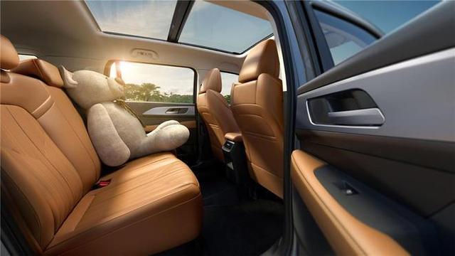 唯一十万级大型硬派越野SUV，比坦克500还大，30万档次仅售13万多