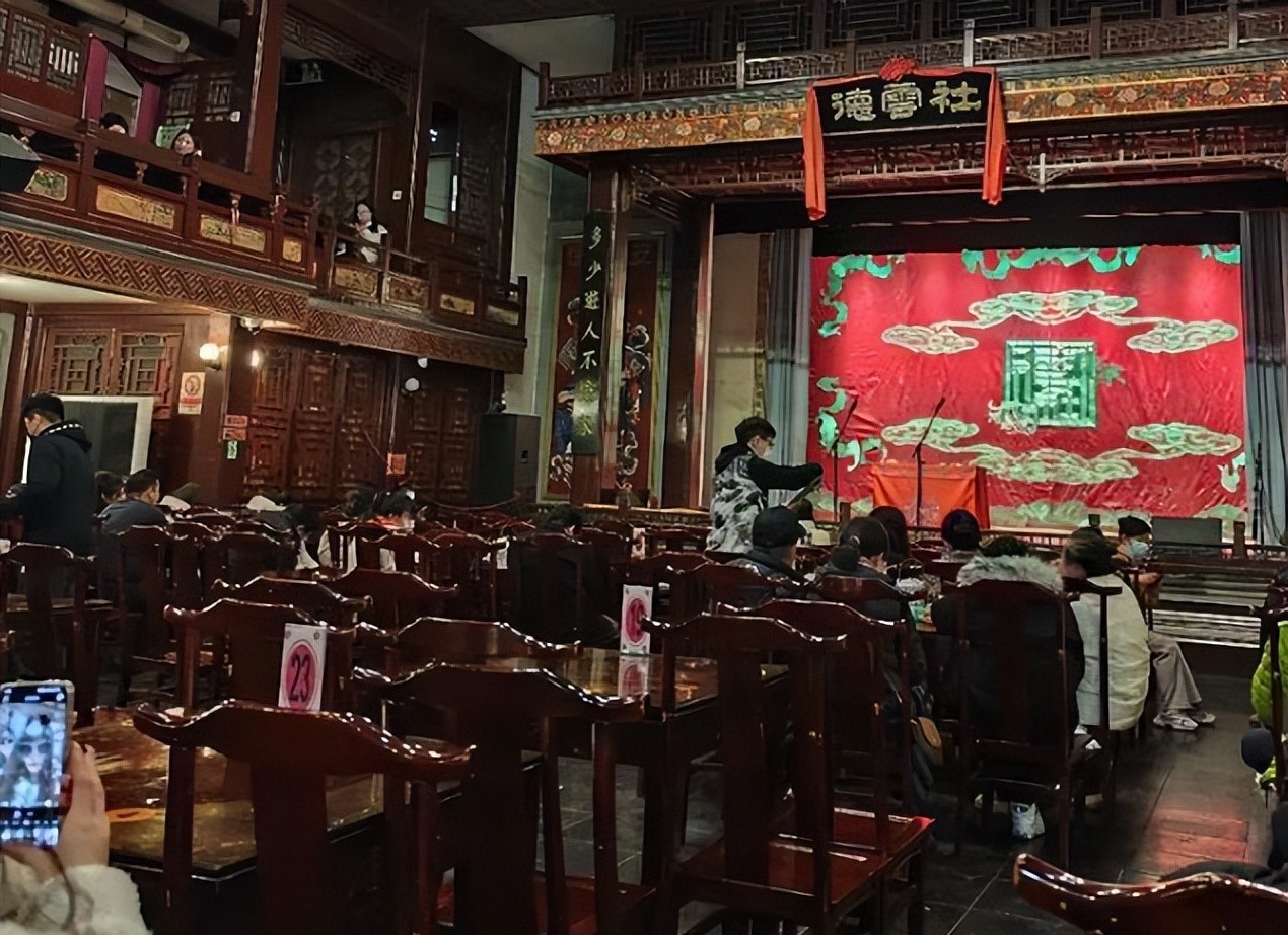 德云社高层大洗牌，一人上桌，一人换桌，一人下桌，王惠位列其中