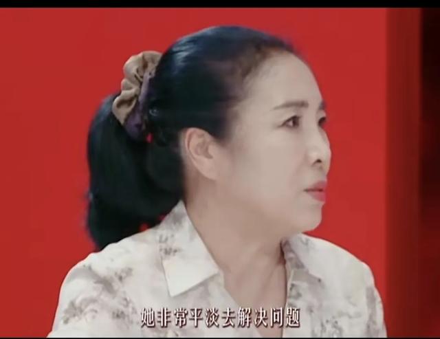 董璇母亲回应女儿当年状态，很平淡的去面对，有情有义，解决问题