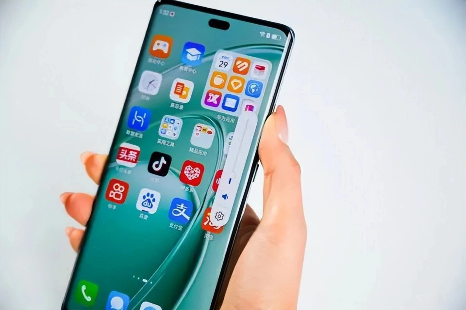 华为开启降价模式，6100mAh+卫星消息，512GB手机售价一降再降