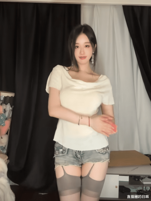 轩子巨2兔发收费会员视频,遭网友吐槽过气:年纪大就换个赛道吧