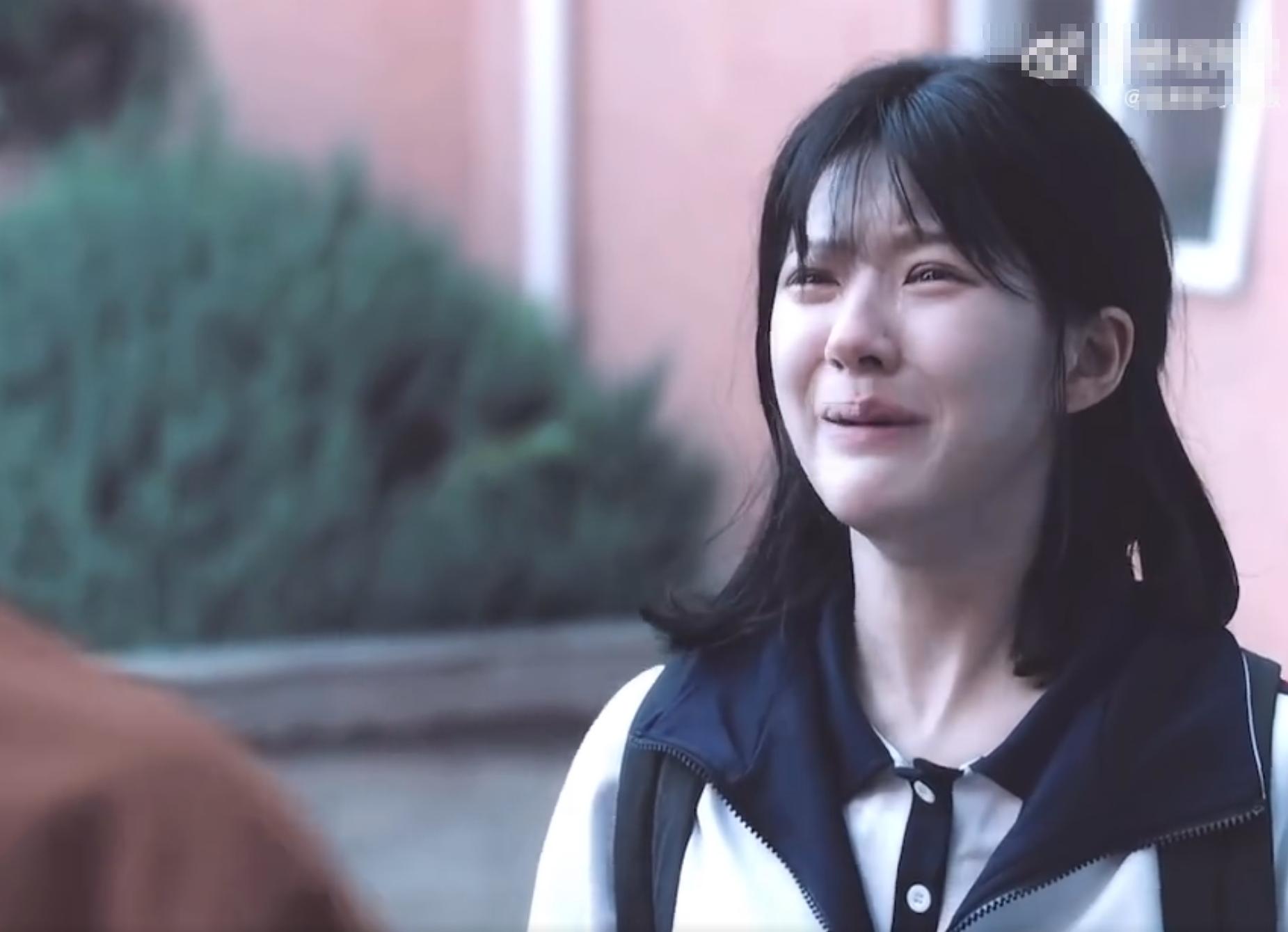 不会哭就别瞎演！赵露思的一场哭戏，让多少假哭演员无地自容