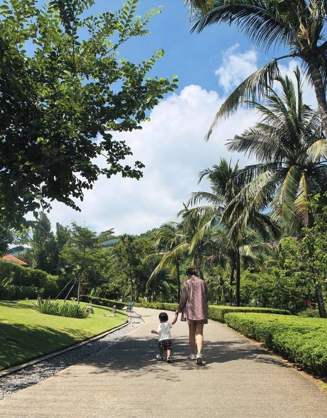 TVB前学霸港姐晒旅行照