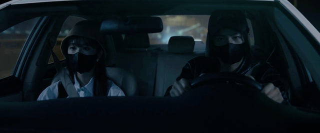 《绝密较量》:明牌对决下的暗流,赵亚苧卧底任务引热议