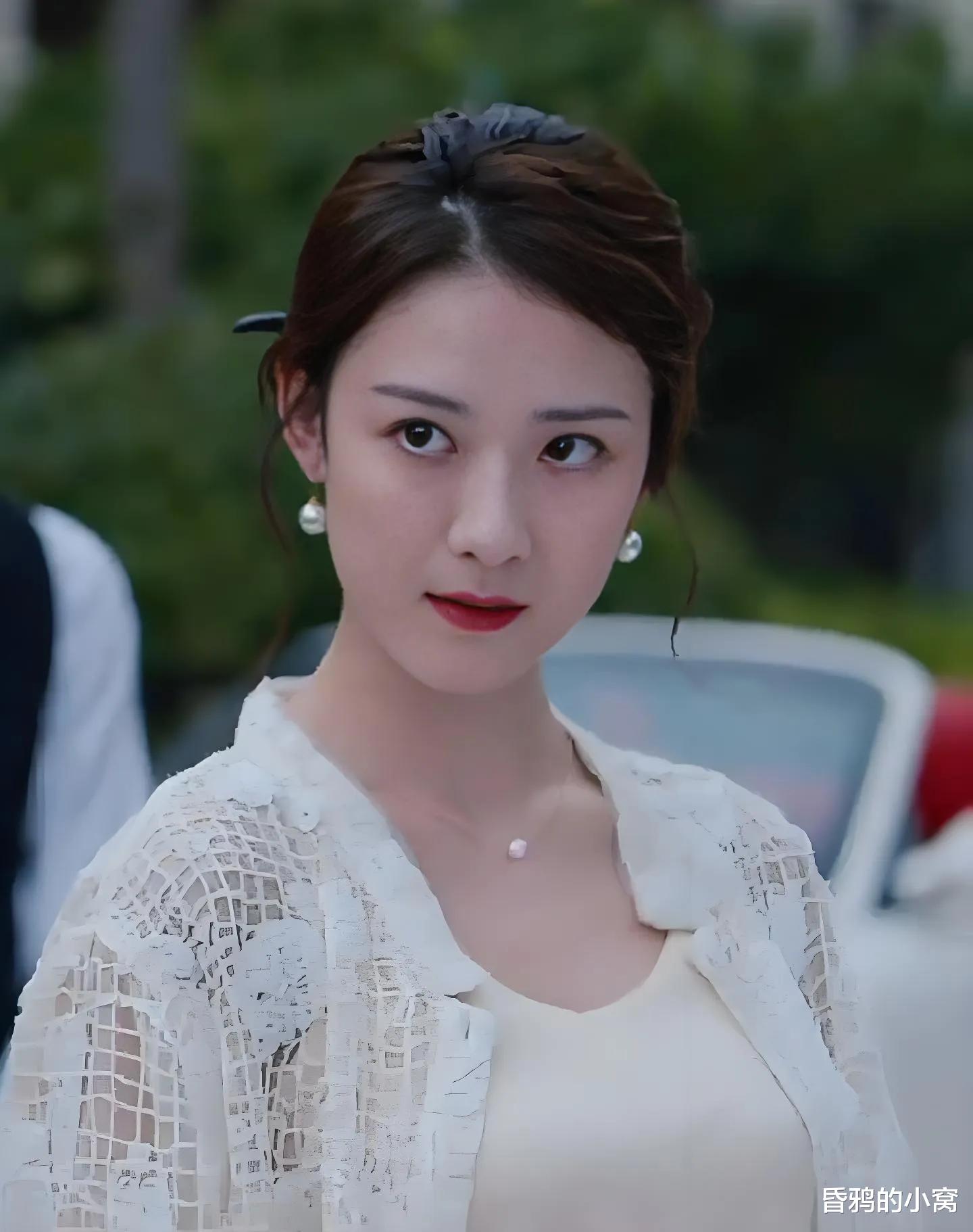 《我叫赵甲第》中，“少妇妖女”裴洛神怎么会爱上赵甲第？