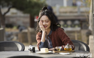 女儿被绑架后，身为谈判专家的丈夫却包庇绿茶助理激怒绑匪撕票，我果断撤资解散整个谈判团