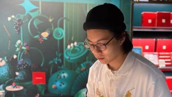 香港38岁知名男星谈患癌，受朋友影响公开病情！