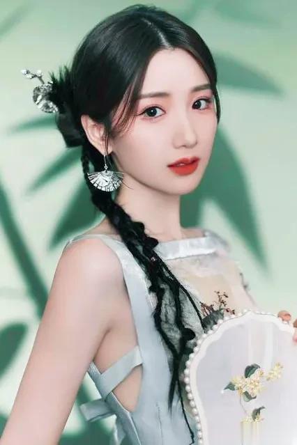 70位女星新中式造型，这就是中国女性和中式审美的魅力！